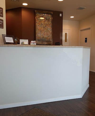 Willamette Valley Periodontics McMinnville front office
